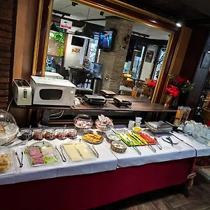 Livia Hotel